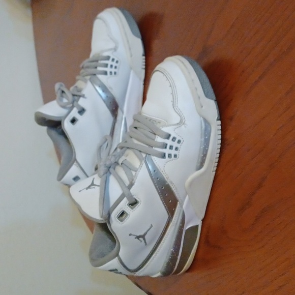 Jordan Other - Air Jordan Youth White leather silver trim Size 4.5 Youth
